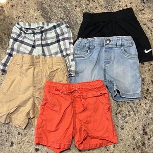 Assorted 18 M shorts
